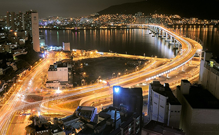 南港大橋