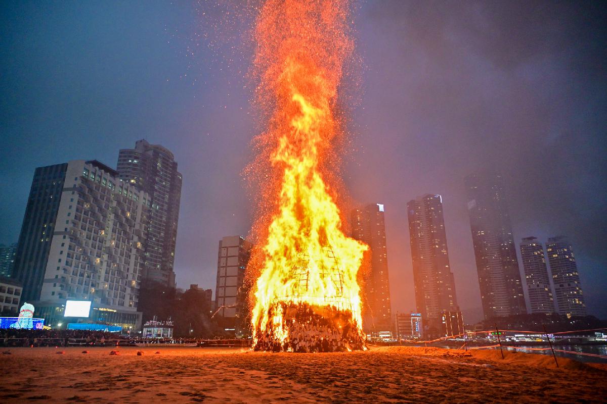 2025년 정월대보름 송도달집축제