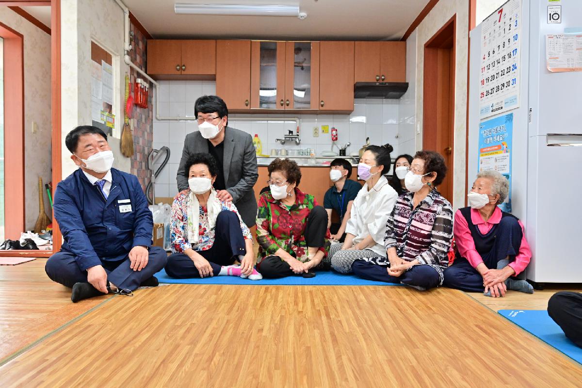 운영재개 경로당(장수, 동일, 꽃마을, 충무, 초향, 천마 경로당) 방문