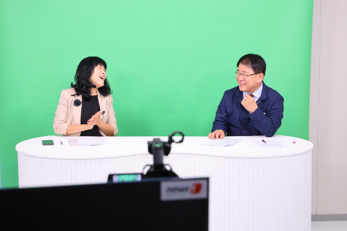 뉴스1 부산경남본부 인터뷰