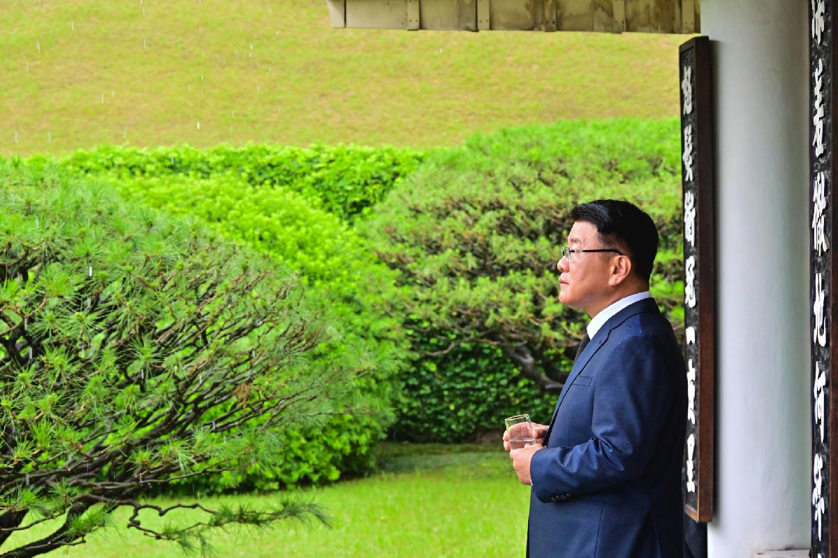 충렬사 참배