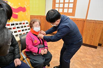 서구종합사회복지관 서구청년희망챌린지 목도리 전달식