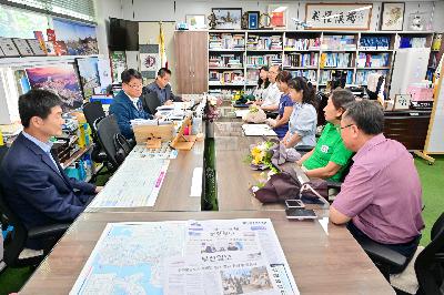 2025년 모범 부동산중개사무소 지정 증서 수여식