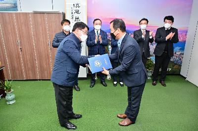 권원중 안전도시국장 임용장 수여식
