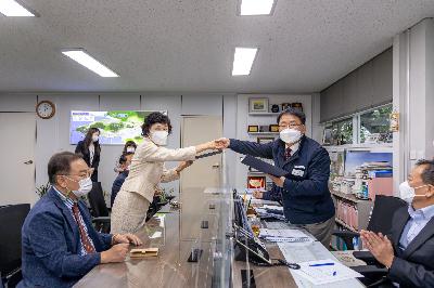 2020 몽골 바양주르흐구 청소차량 기증식
