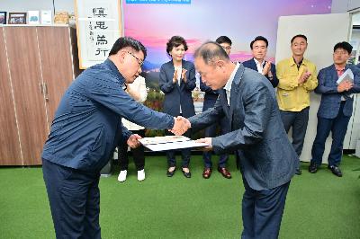 장석주 신성장사업추진단장 임용장 수여식