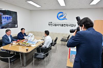국제신문 로컬크리에이터(부산고등어식품전략사업단) 인터뷰
