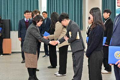 신규임용자 임용장 수여식