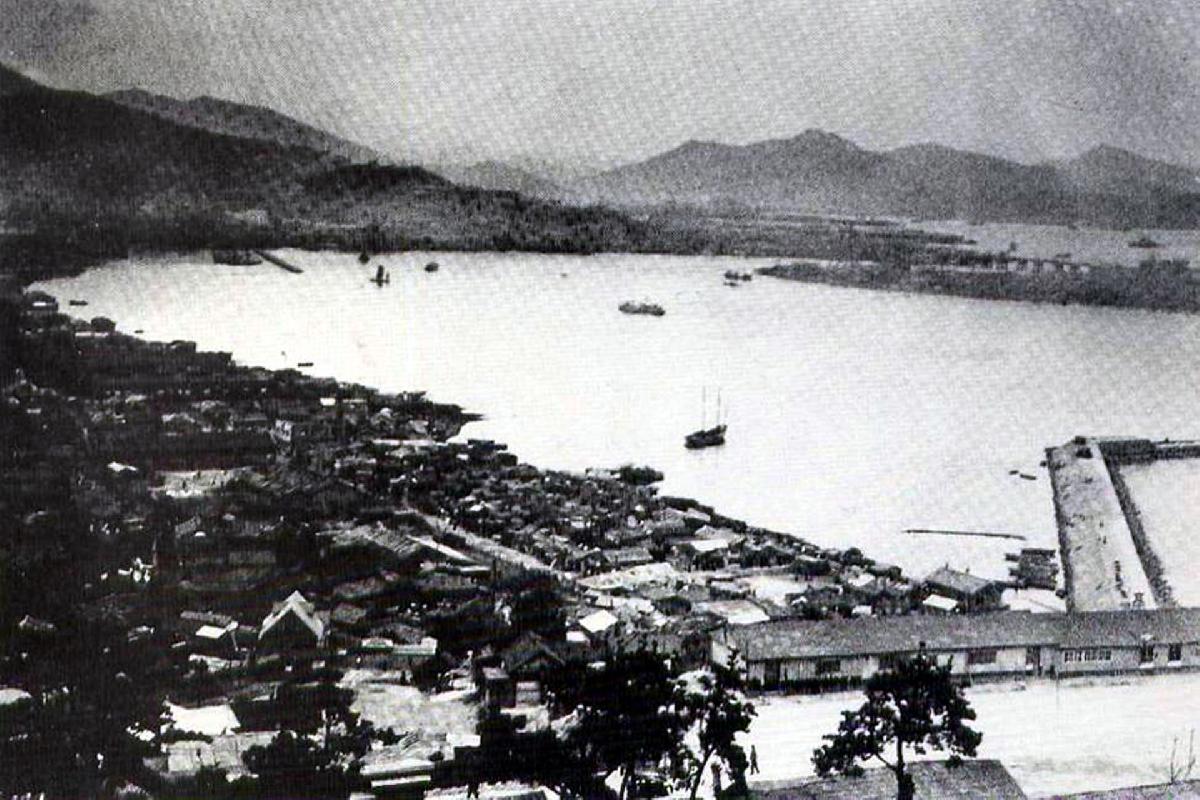 남항전경
