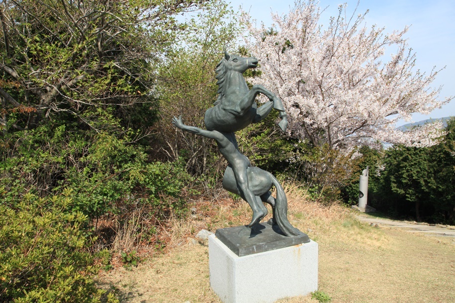 천마산조각공원 (임시 폐쇄 중)