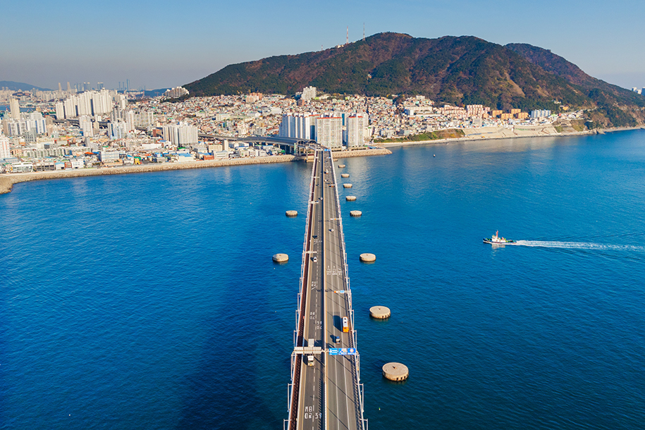 남항대교
