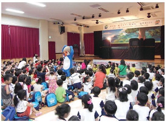 아동 유괴 및 성폭력 예방 인형극 공연
