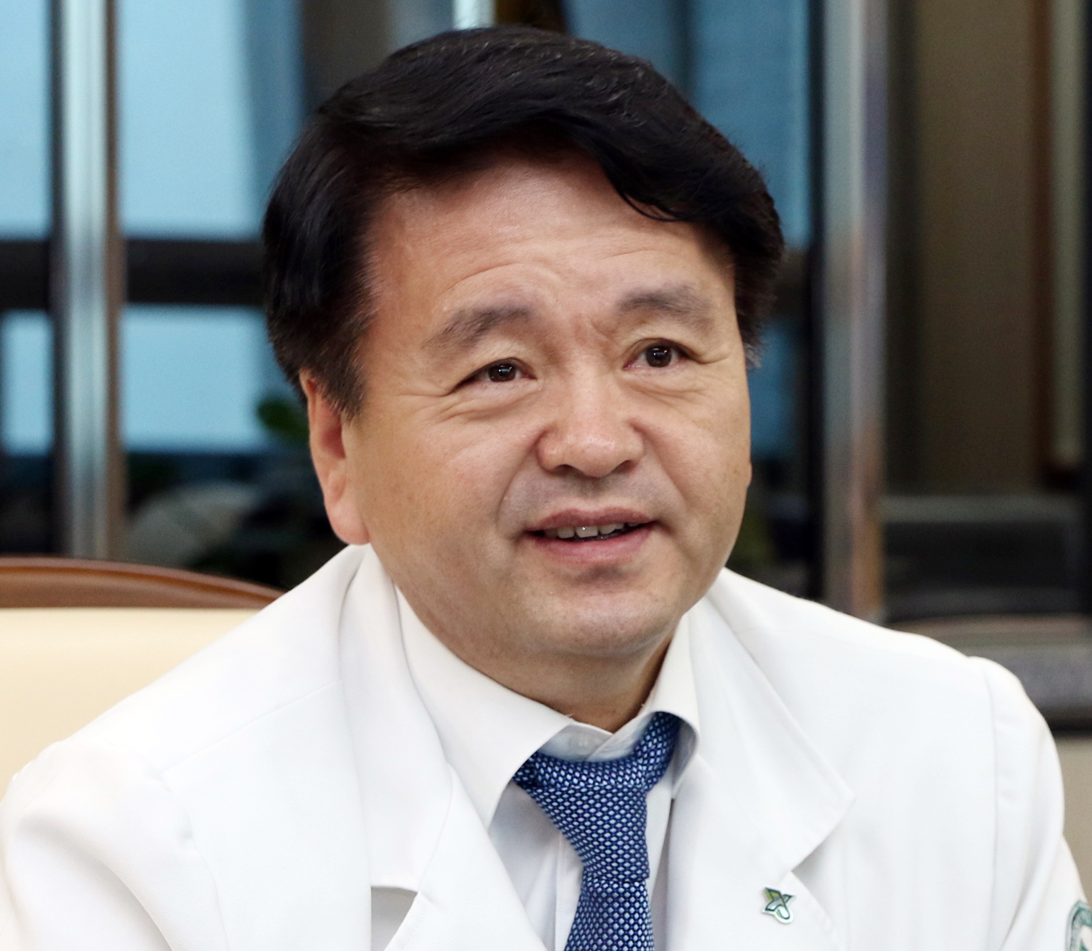 이슈&사람 최영식 고신대학교복음병원장