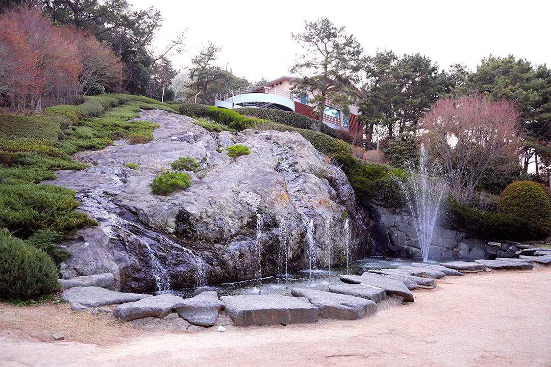 8. 구덕문화공원(Gudeok Culture Park)