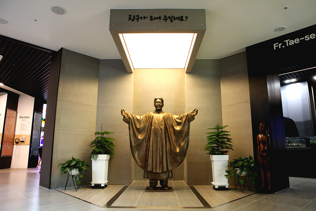 25. 이태석신부기념관(Birthplace of Father Lee Tae-seok)