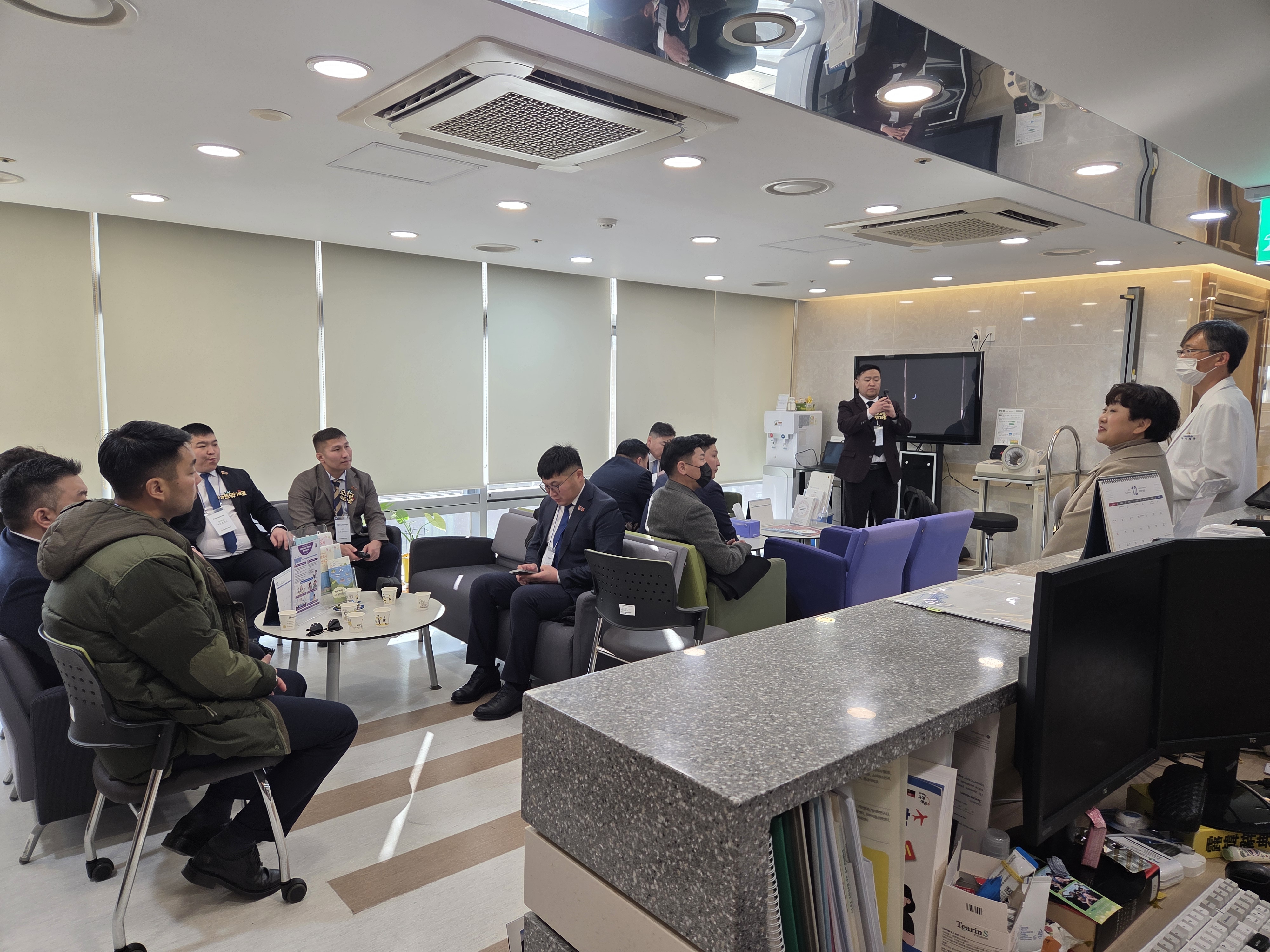 Visit of the Bayanzürkh District Council Delegation of Mongolia to Pusan National University Hospital