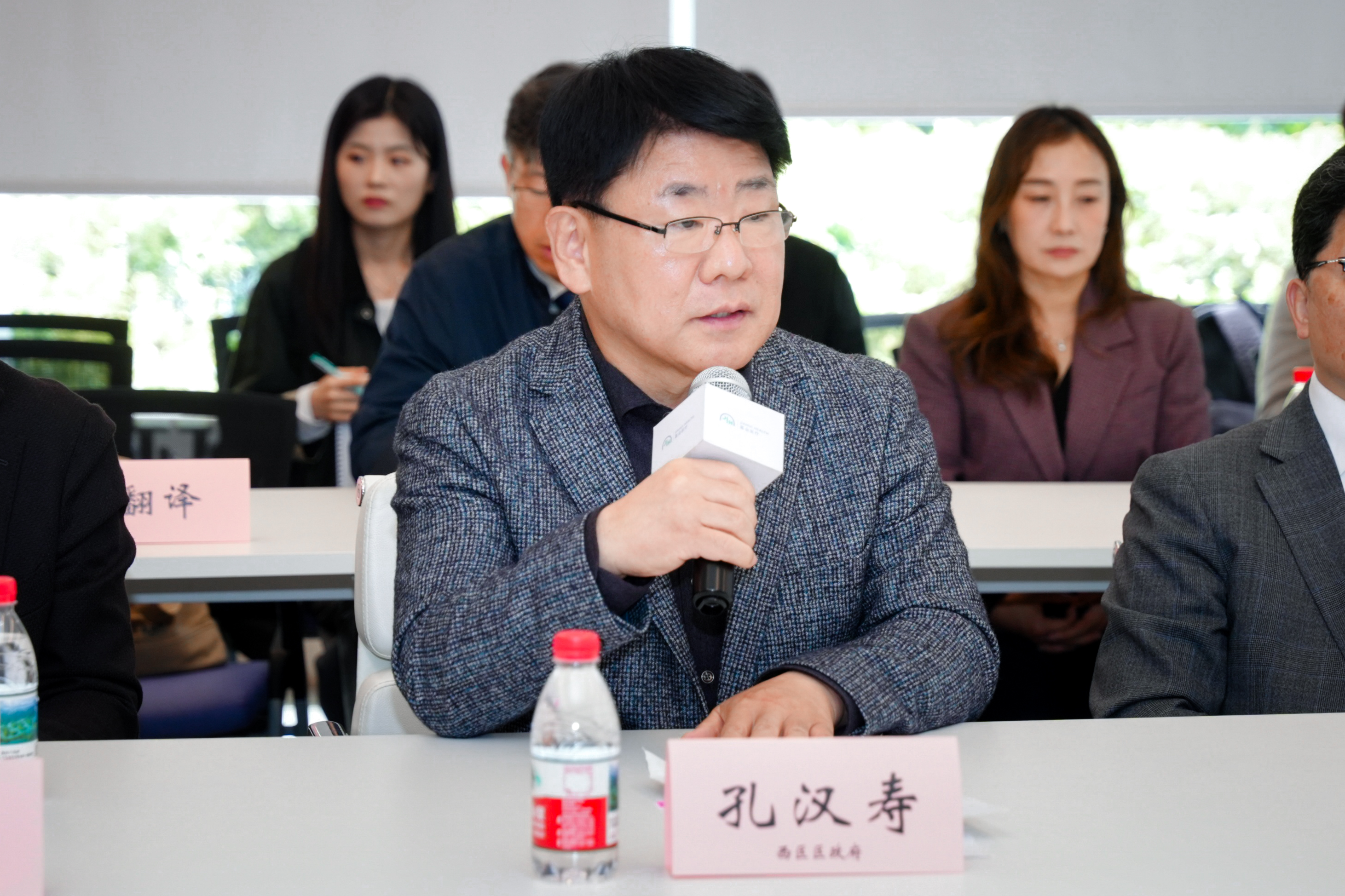 釜山西区医療特区代表団の上海嘉会国際病院訪問