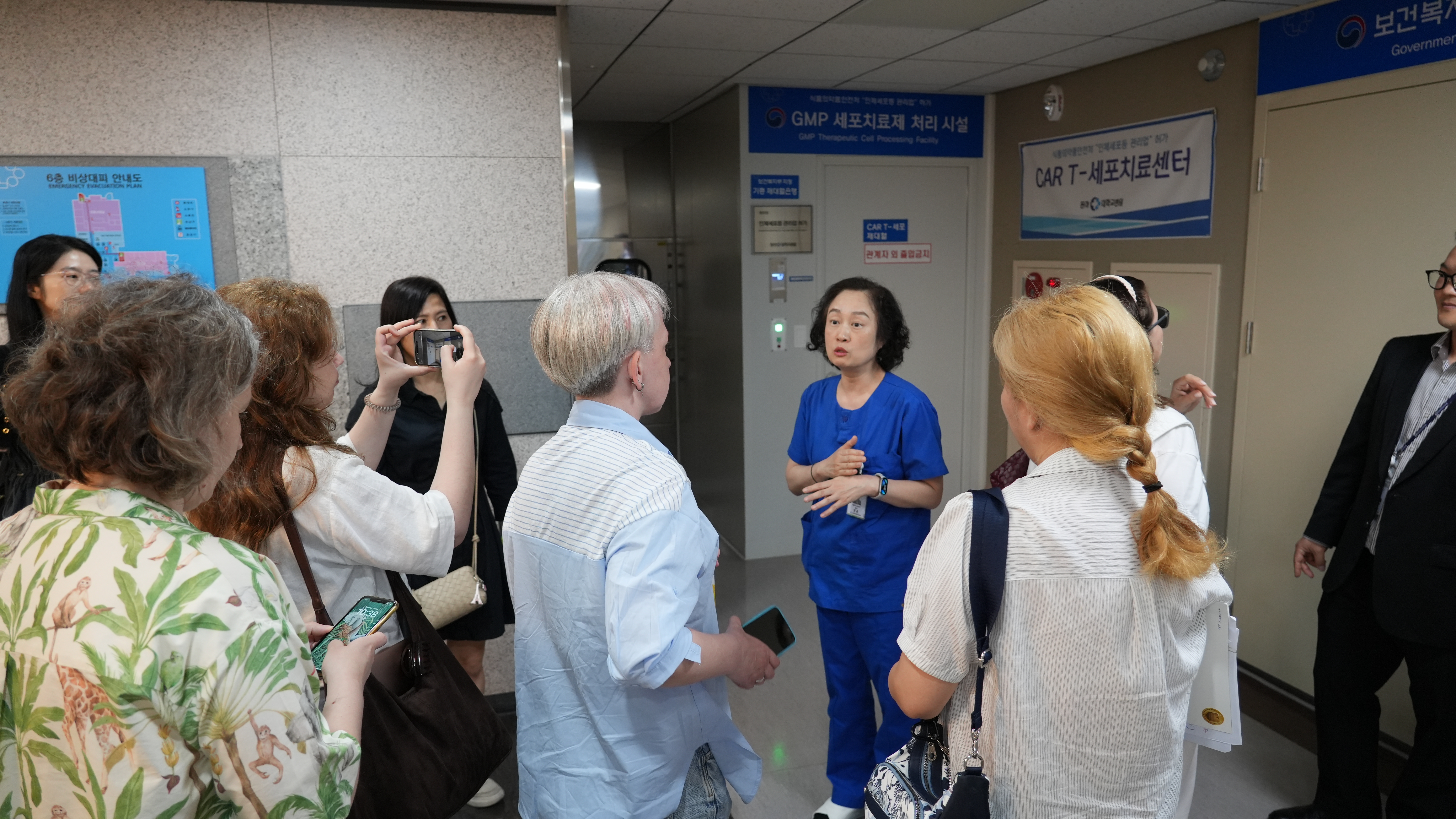 ロシア主要メディア関係者ファムツアー（東亜大学校病院）